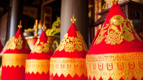 Sự Khác Biệt Thú Vị Giữa Tráp Cưới Việt Nam và Thế Giới