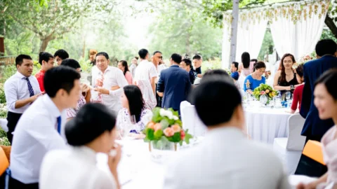 Khuấy Động Hôn Lễ: Tuyển Chọn Trò Chơi Cưới Vui Nhộn, Độc Đáo