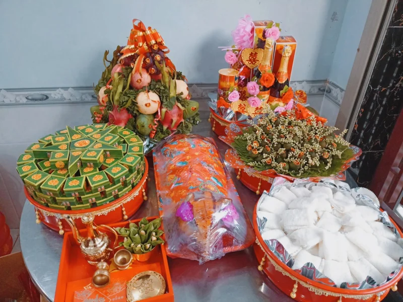 Đặt Mâm Quả Đính Hôn Nhà Trai Chuẩn Nghi Lễ Tại Bình Dương
